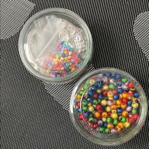 JEWELS IN A JAR Colorful Beads, Pins and Bracelet Craft Kit